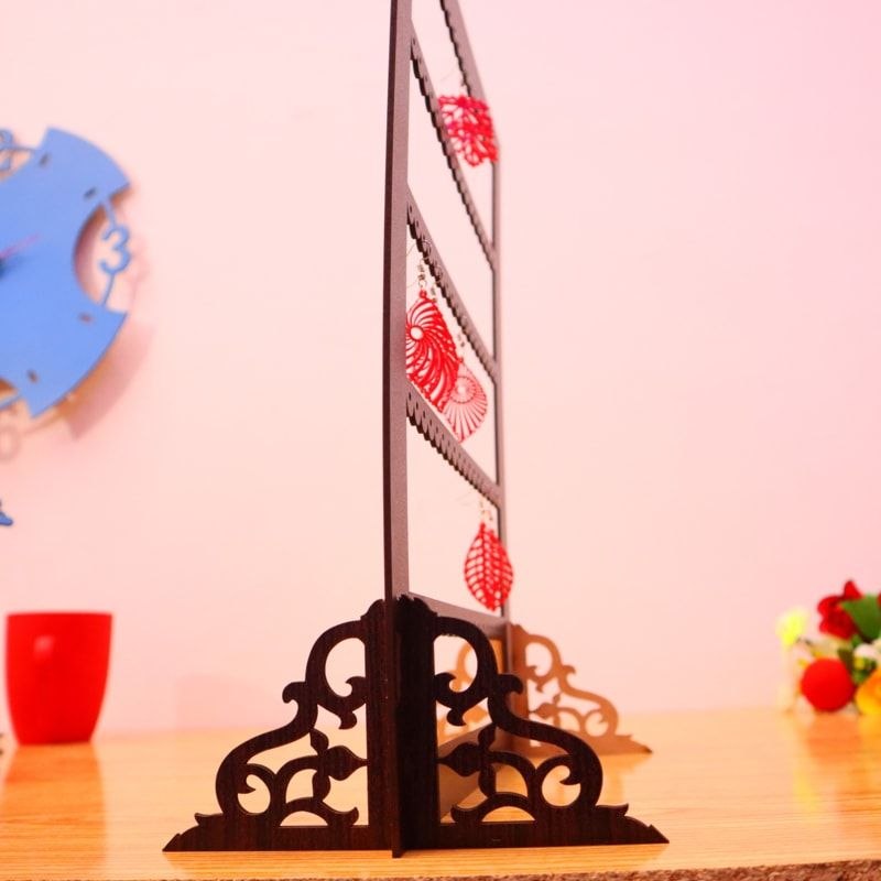 استند گوشواره چوبی